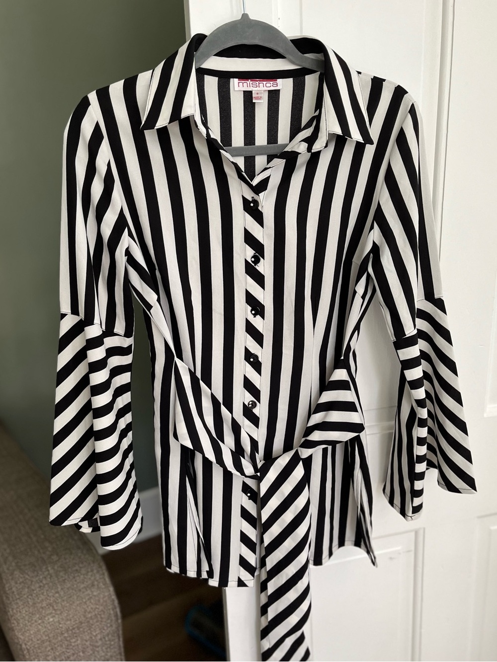 Mishca Blouse Black White Stripes size Small